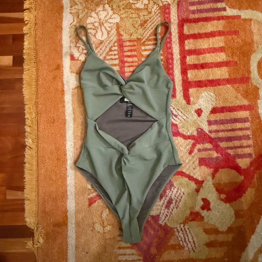 Beach Riot Small S Aviva rib one piece swimsuit green - Picture 7 of 10